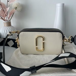 Marc Jacobs Snapshot Camera Crossbody Bag